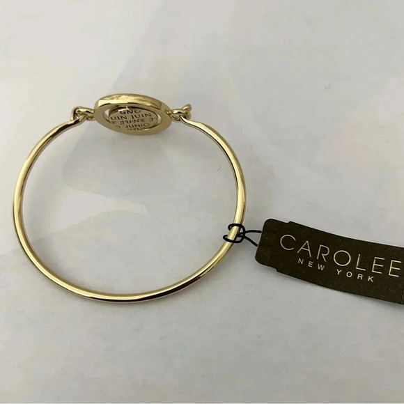 Carolee Gold Tone Pearl - June birthstone 8" bangle reversible bracelet - Picture 3 of 5